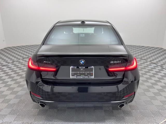 2024 BMW 3 Series 330i xDrive AWD