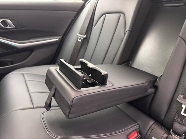 2024 BMW 3 Series 330i xDrive AWD