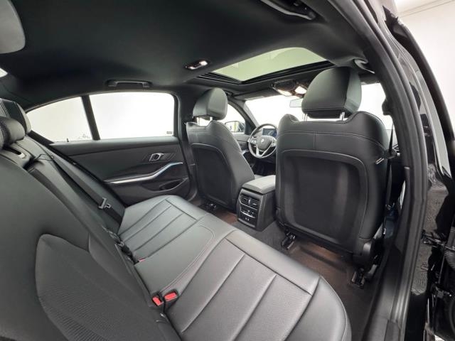 2024 BMW 3 Series 330i xDrive AWD