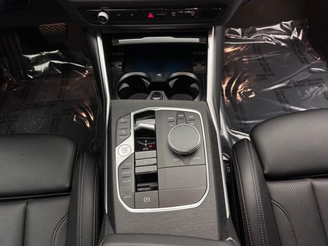 2024 BMW 3 Series 330i xDrive AWD