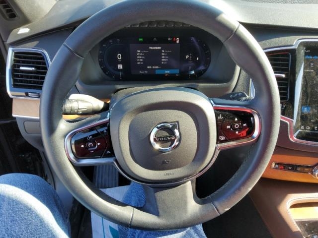 2024 Volvo XC90 B6 Plus AWD