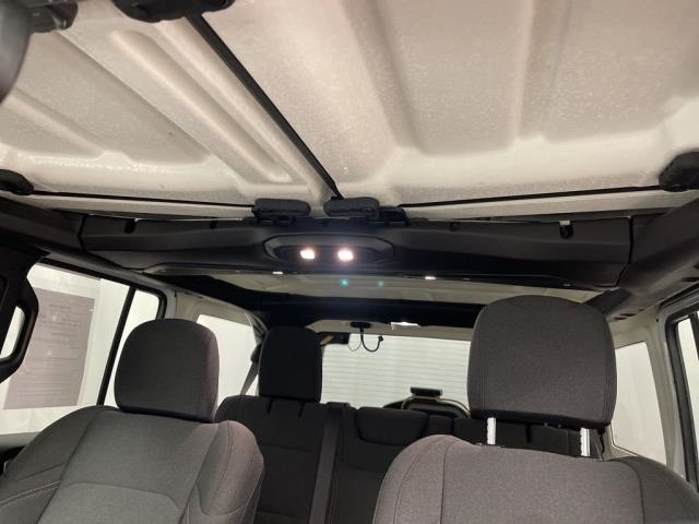 2025 Jeep Wrangler Sahara AWD