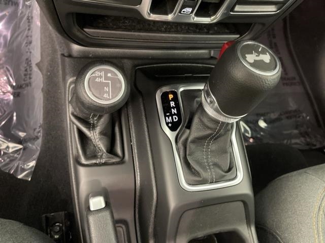 2025 Jeep Wrangler Sahara AWD