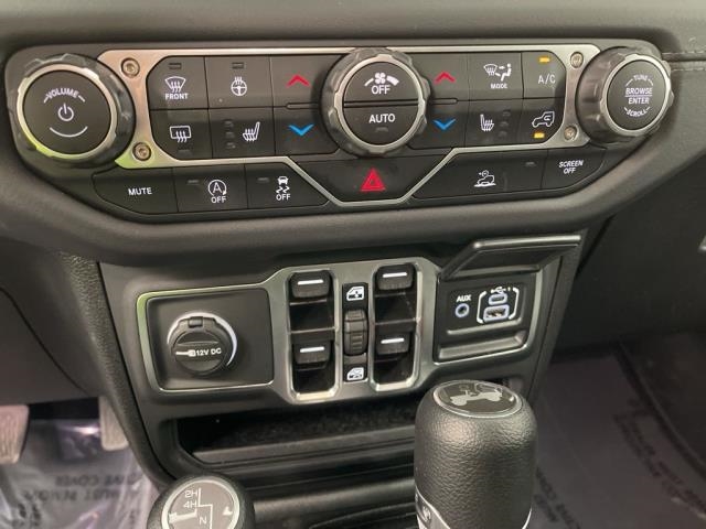 2025 Jeep Wrangler Sahara AWD