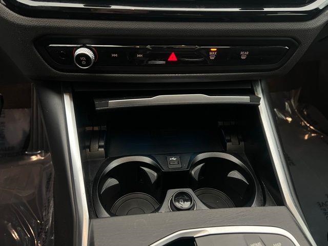 2024 BMW 3 Series 330i xDrive AWD