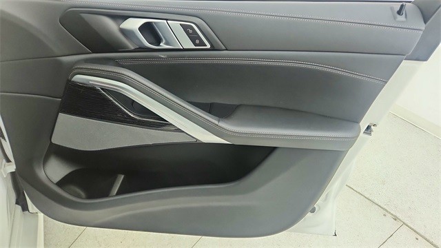 2024 BMW X6 xDrive40i AWD