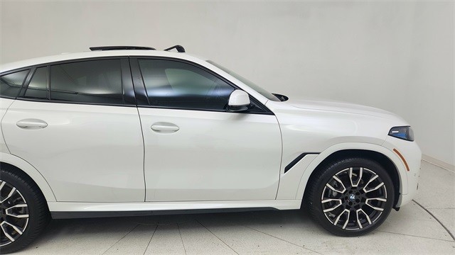 2024 BMW X6 xDrive40i AWD