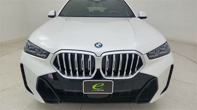 2024 BMW X6 xDrive40i AWD
