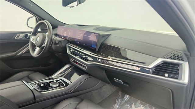 2024 BMW X6 xDrive40i AWD