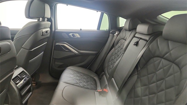 2024 BMW X6 xDrive40i AWD