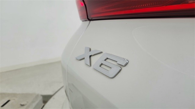 2024 BMW X6 xDrive40i AWD