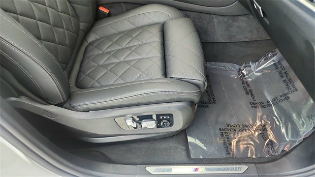 2024 BMW X6 xDrive40i AWD