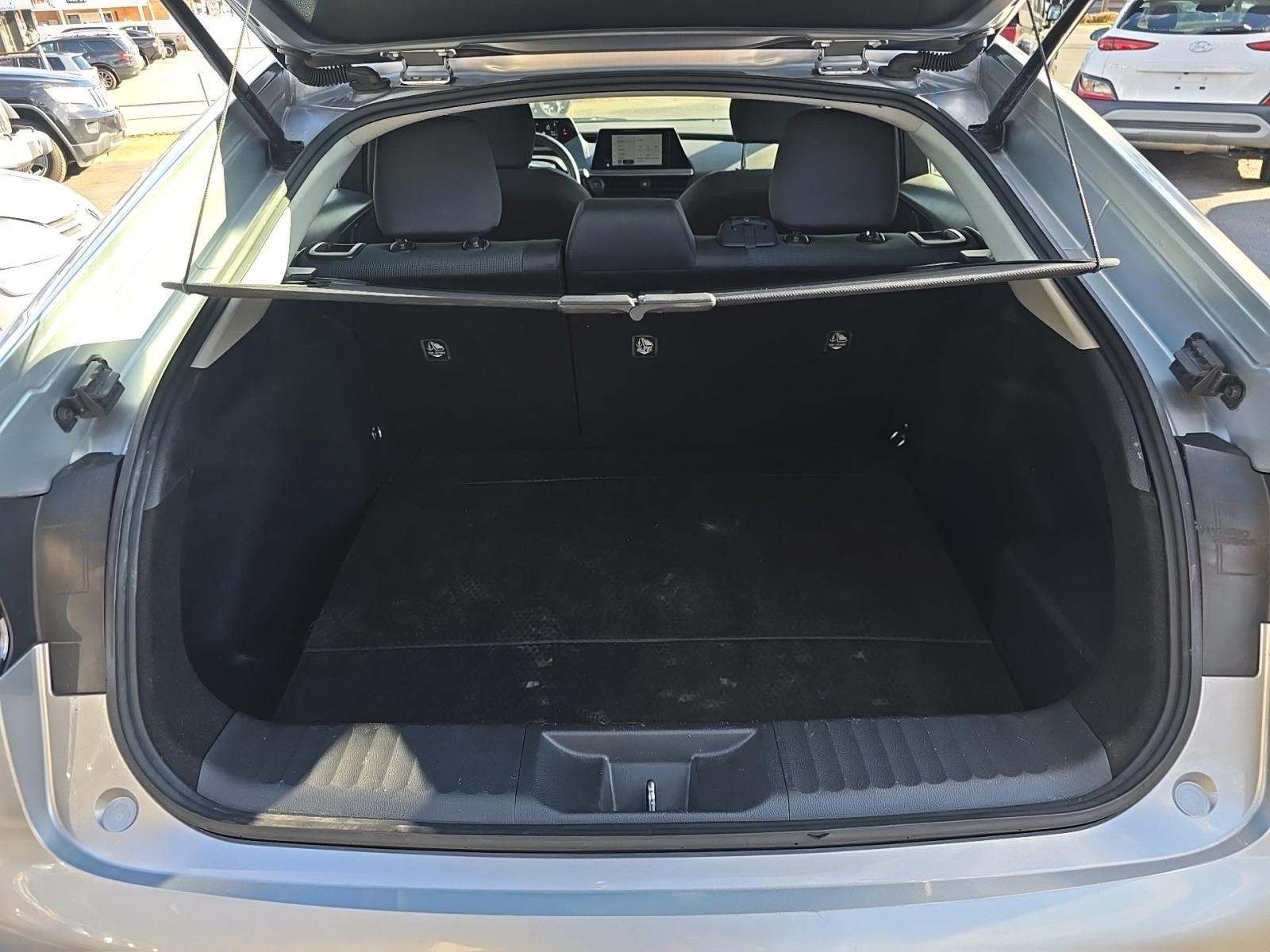 2023 Toyota Prius LE FWD