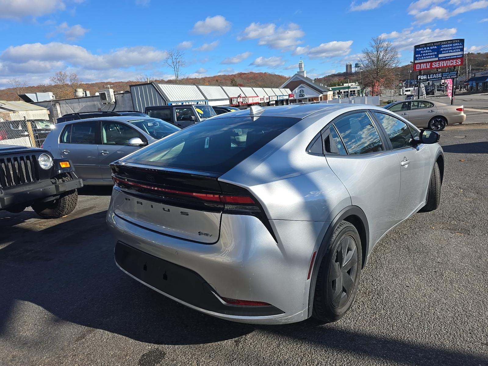 2023 Toyota Prius LE FWD
