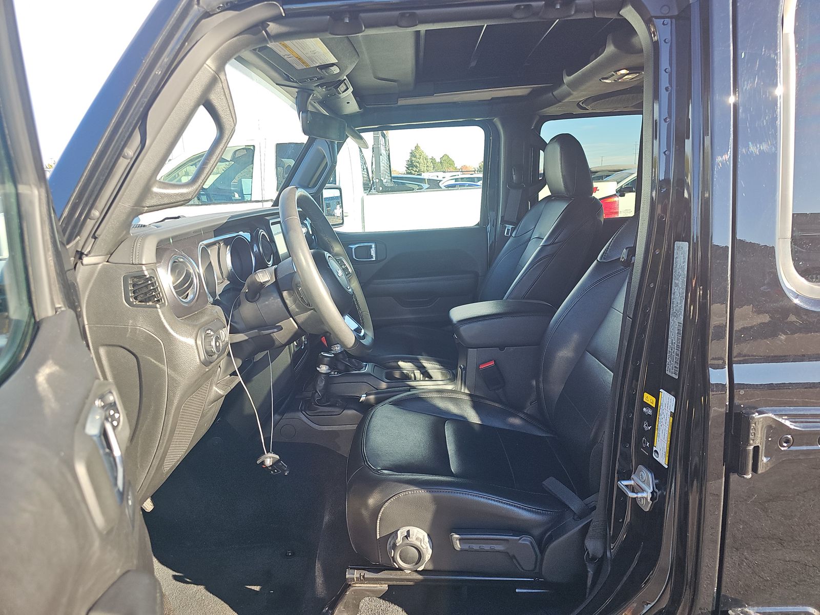 2023 Jeep Wrangler Sahara Altitude AWD