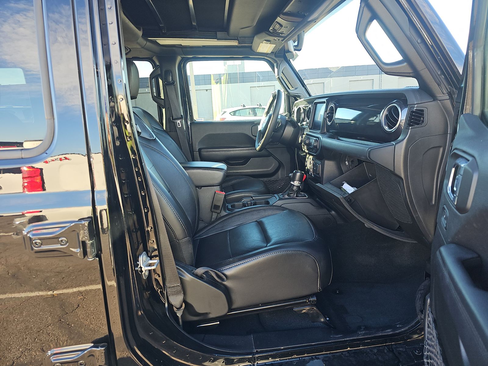 2023 Jeep Wrangler Sahara Altitude AWD