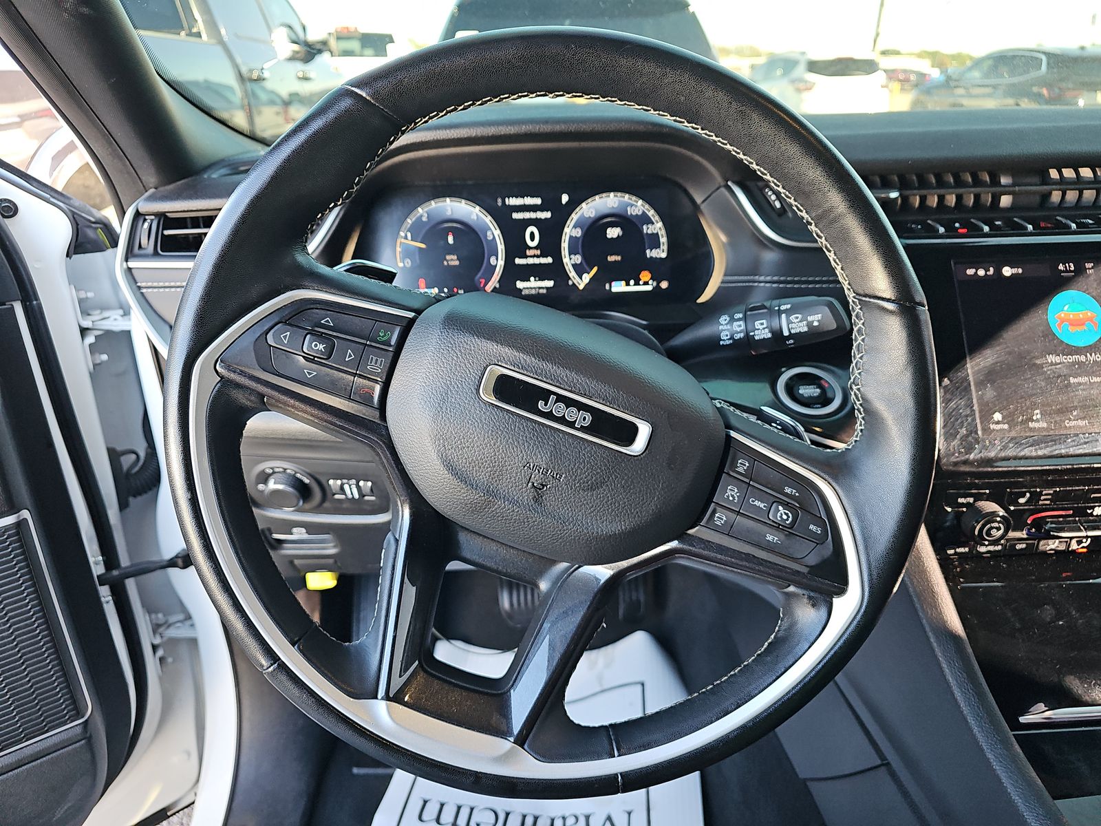 2022 Jeep Grand Cherokee Altitude AWD