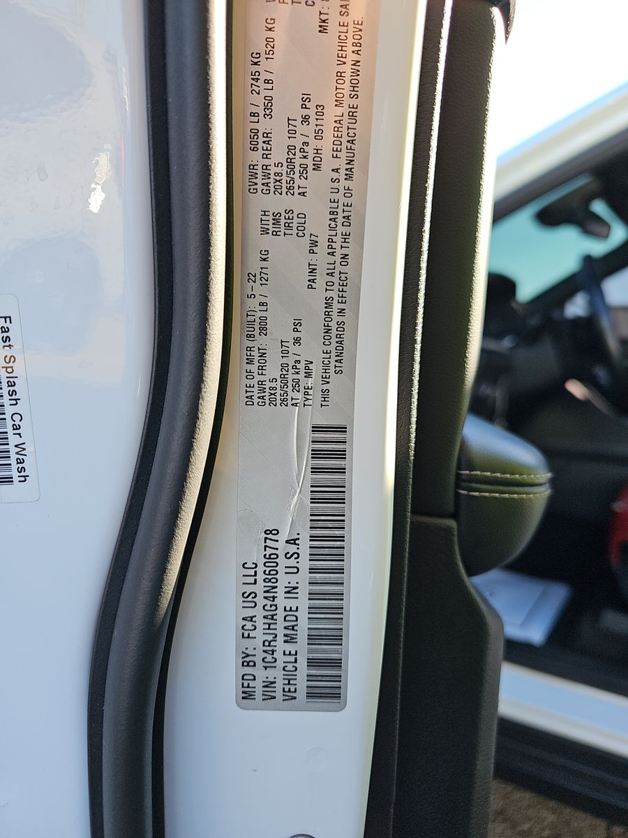 2022 Jeep Grand Cherokee Altitude AWD