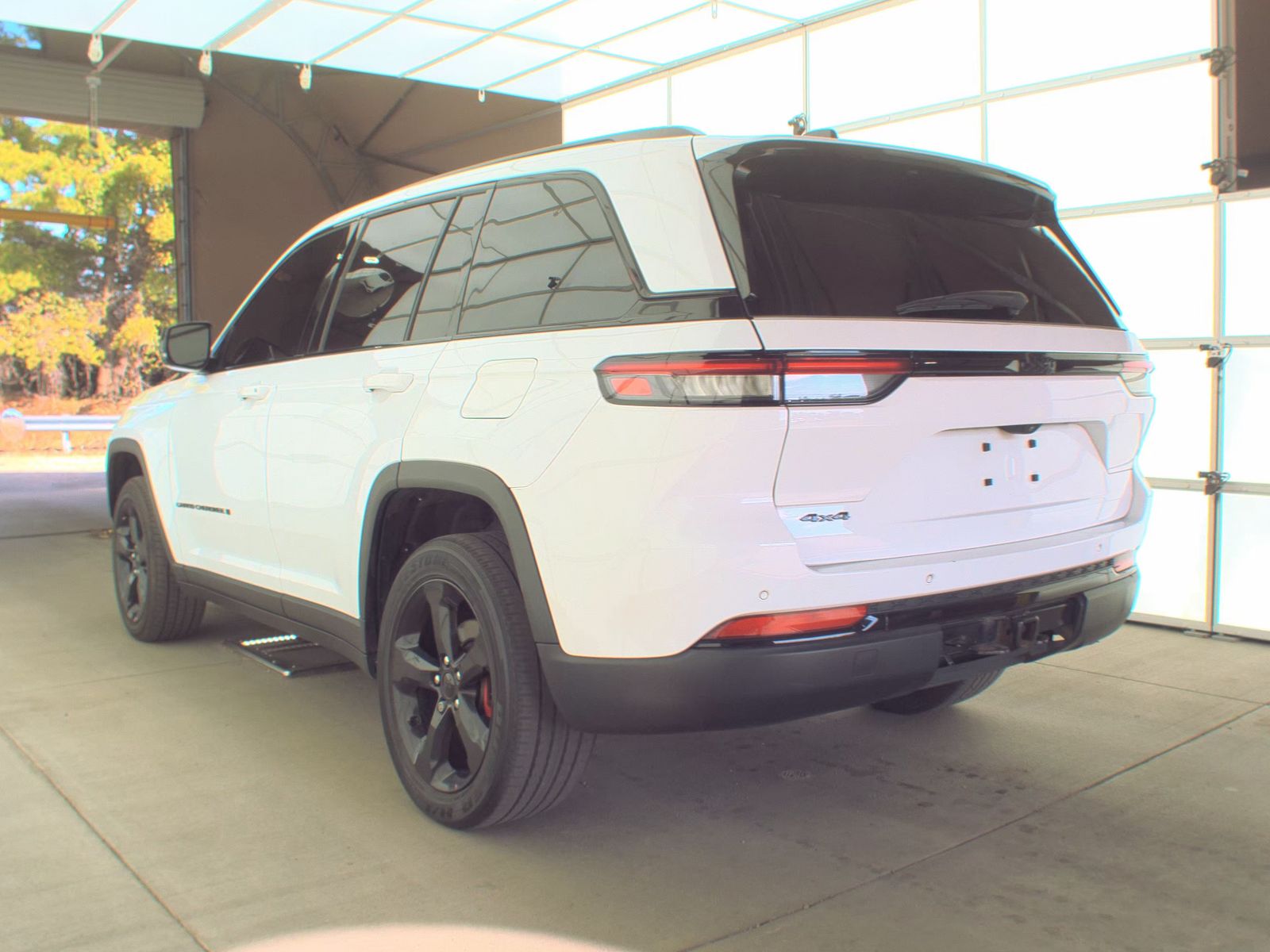 2022 Jeep Grand Cherokee Altitude AWD