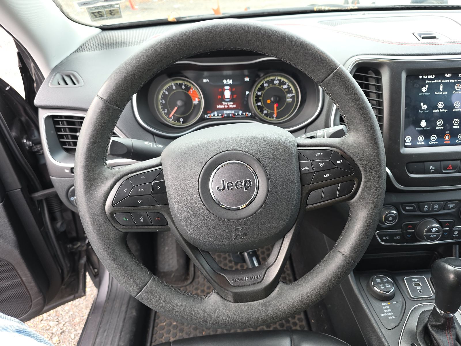 2022 Jeep Cherokee Trailhawk AWD