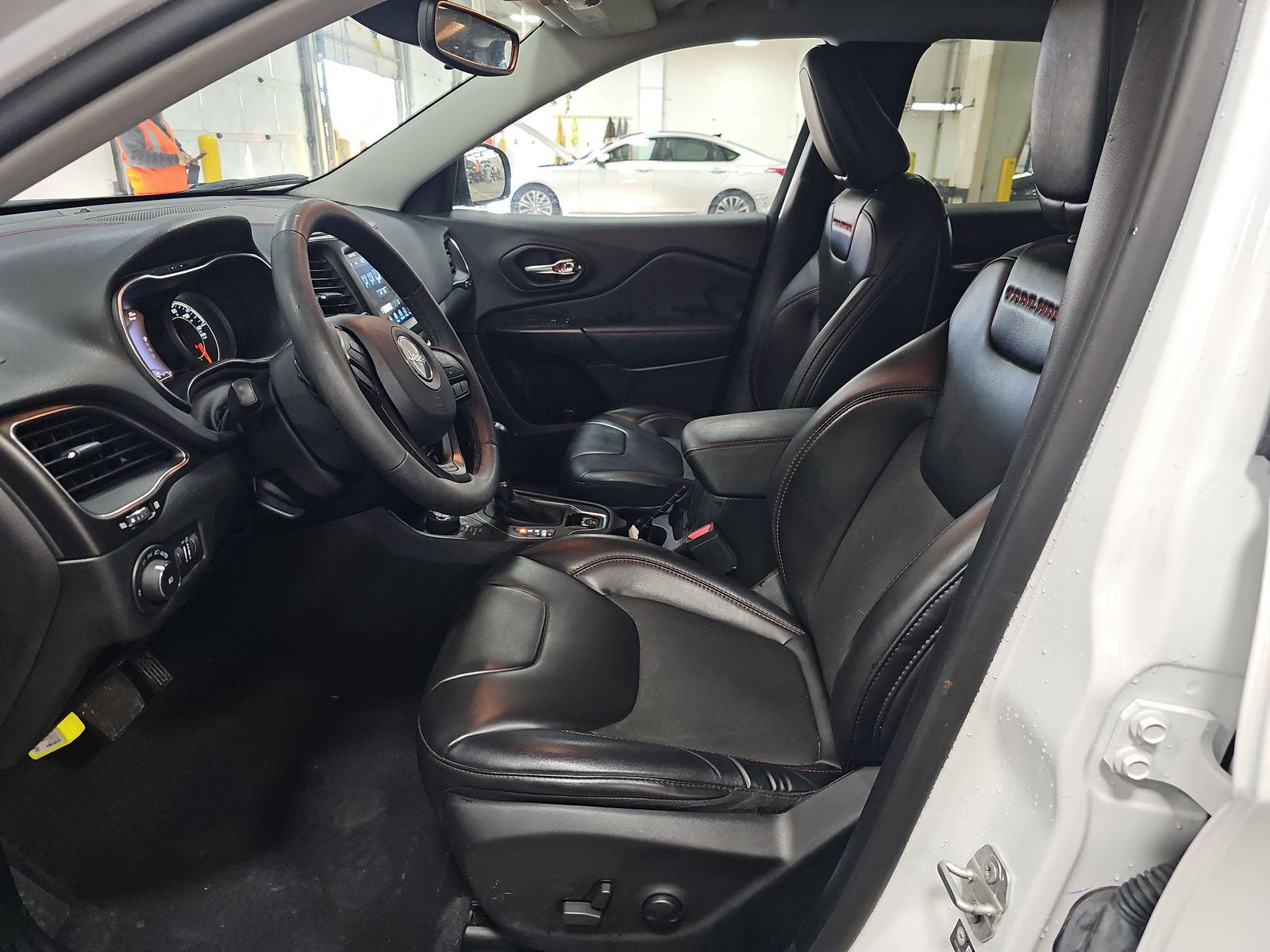 2022 Jeep Cherokee Trailhawk AWD