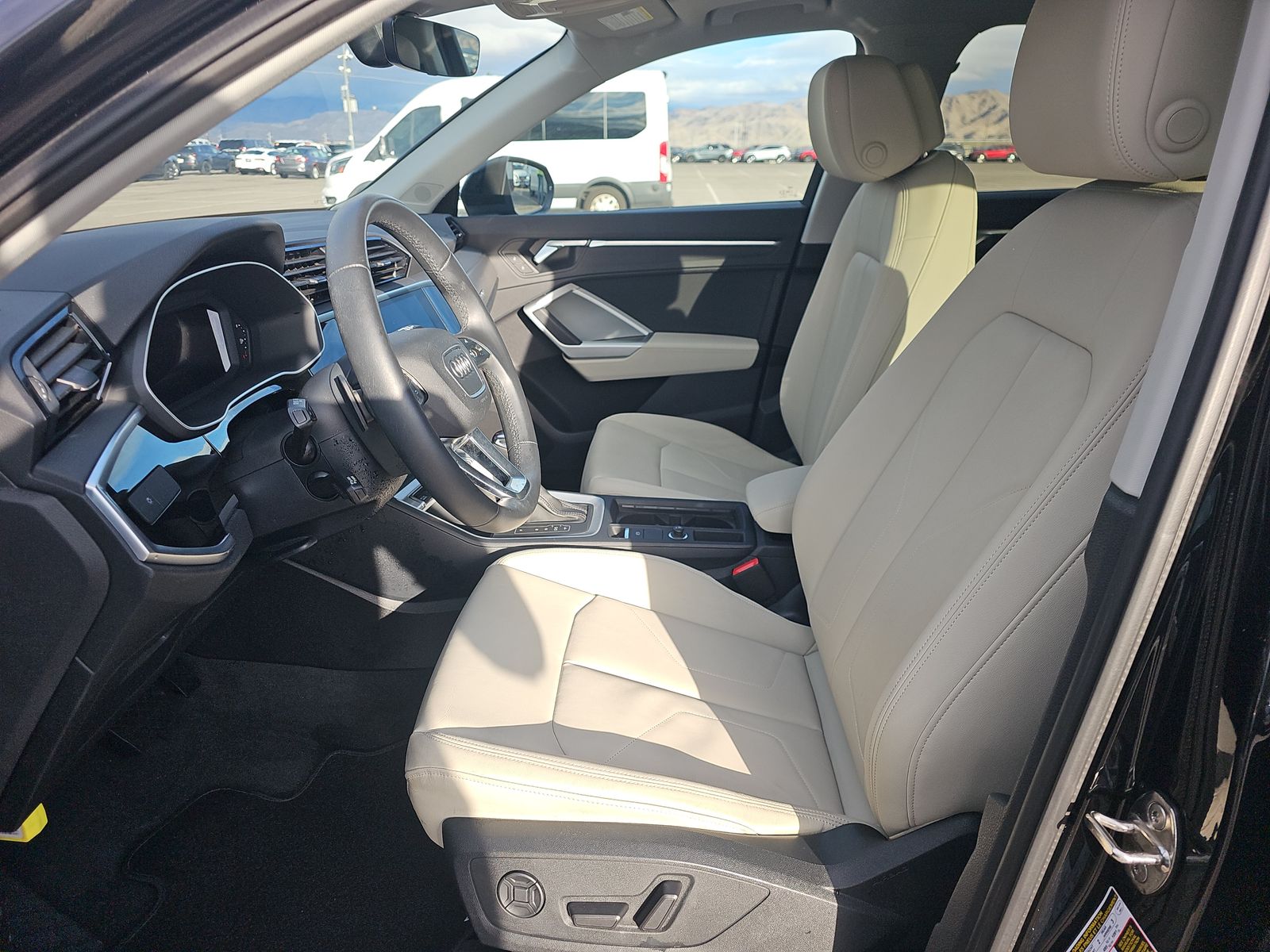 2022 Audi Q3 2.0T S line Premium AWD