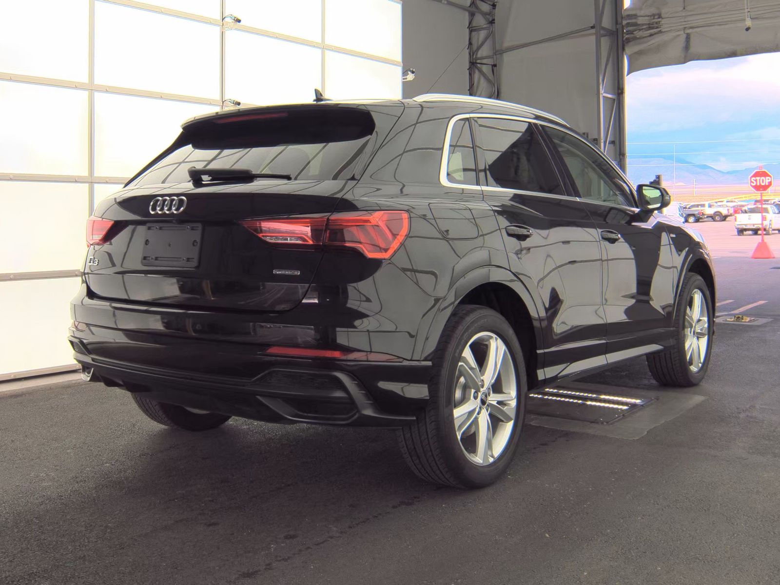 2022 Audi Q3 2.0T S line Premium AWD