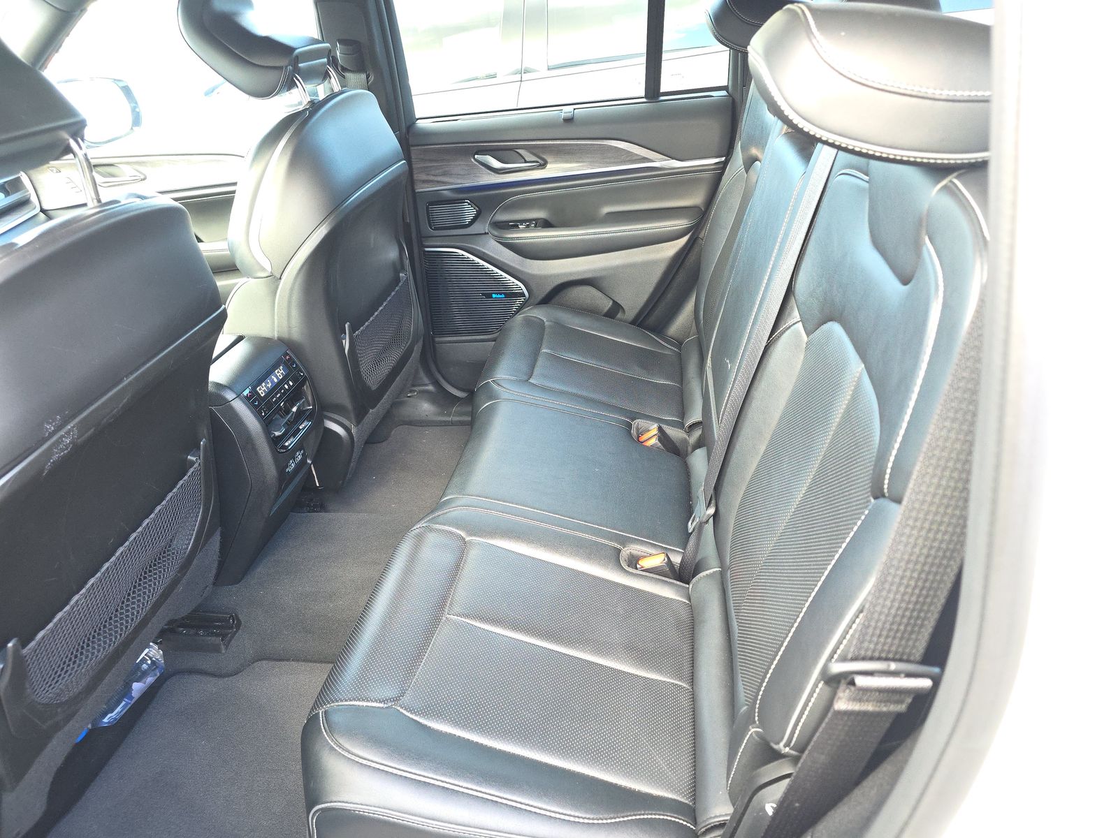 2022 Jeep Grand Cherokee Overland AWD