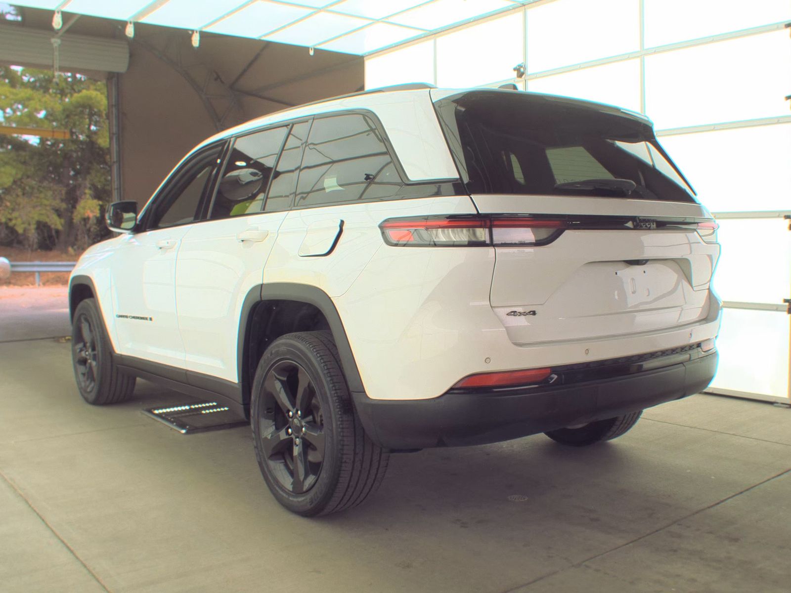 2022 Jeep Grand Cherokee Altitude AWD