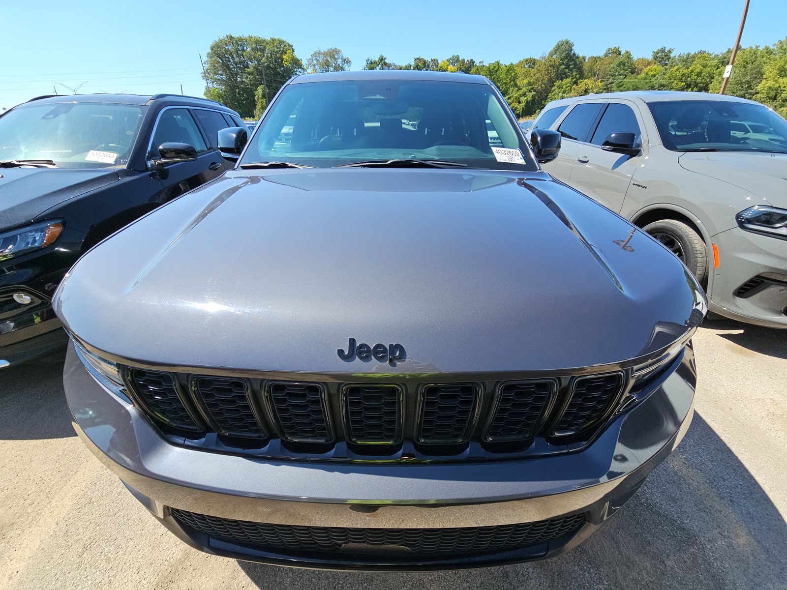 2022 Jeep Grand Cherokee Altitude AWD