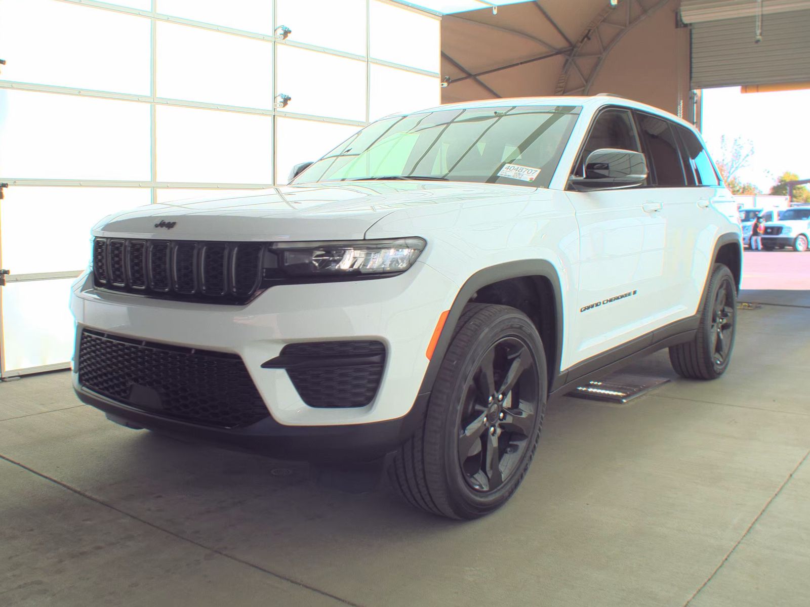 2022 Jeep Grand Cherokee Altitude AWD