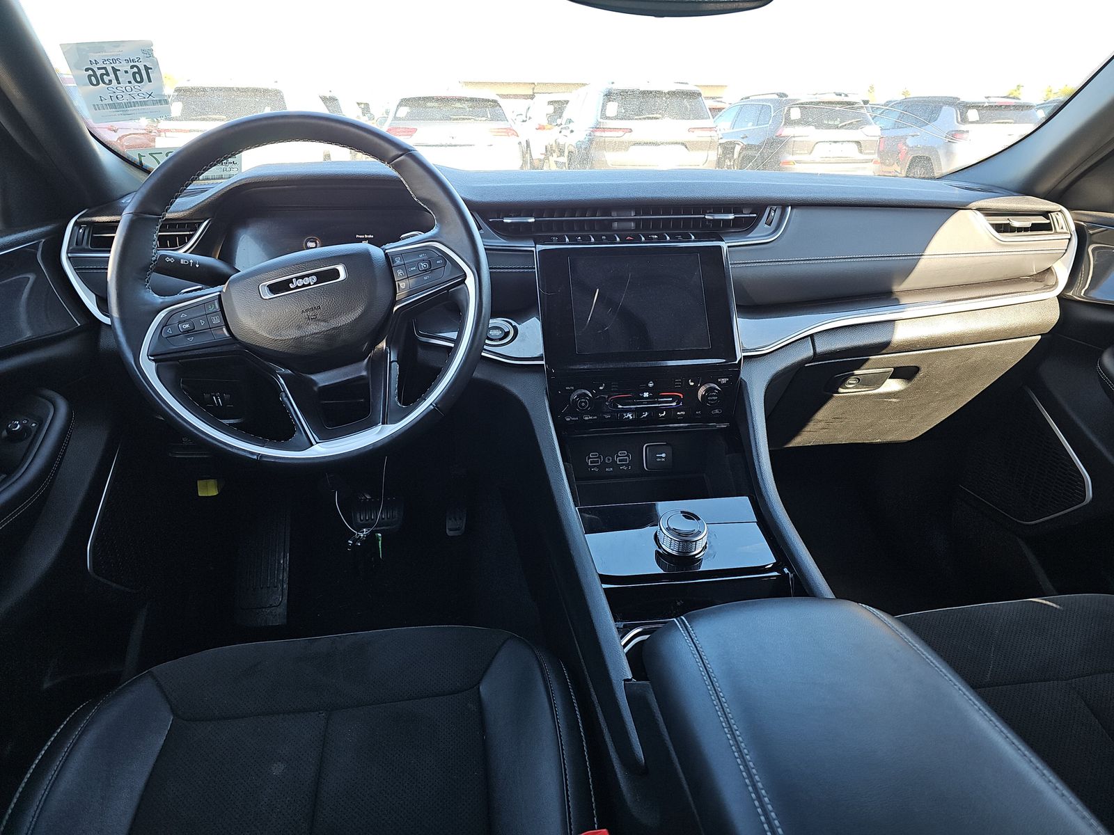 2022 Jeep Grand Cherokee Altitude AWD