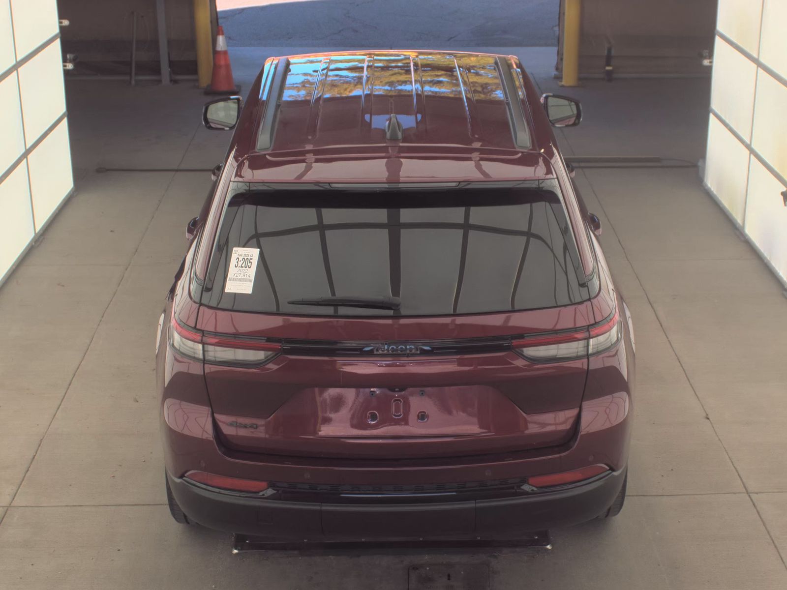 2022 Jeep Grand Cherokee Altitude AWD