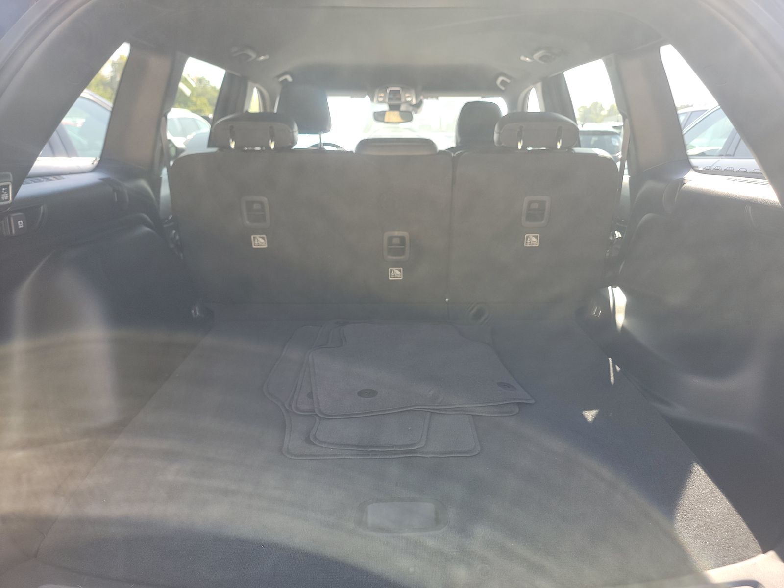 2022 Jeep Grand Cherokee Altitude AWD