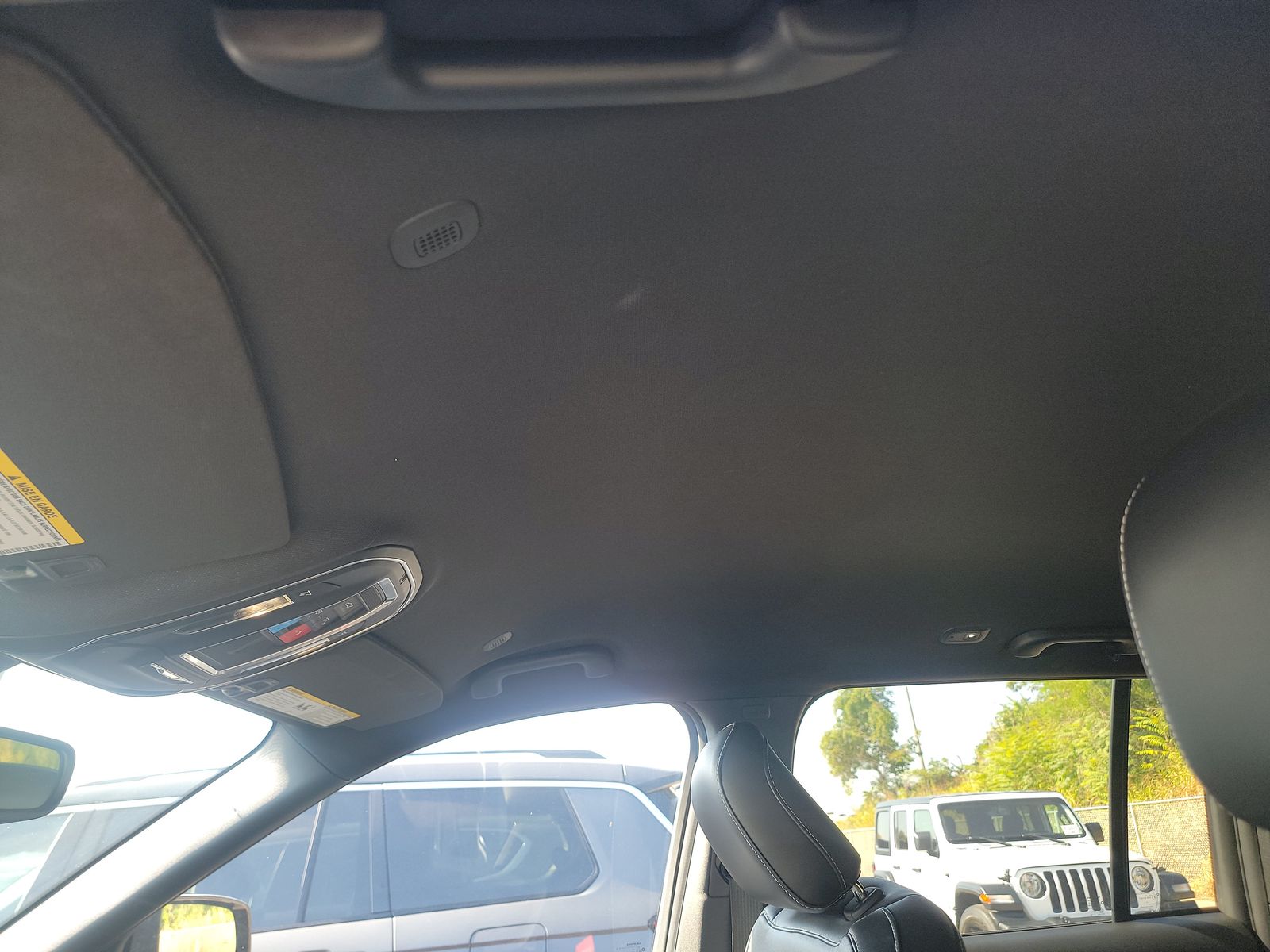 2022 Jeep Grand Cherokee Altitude AWD