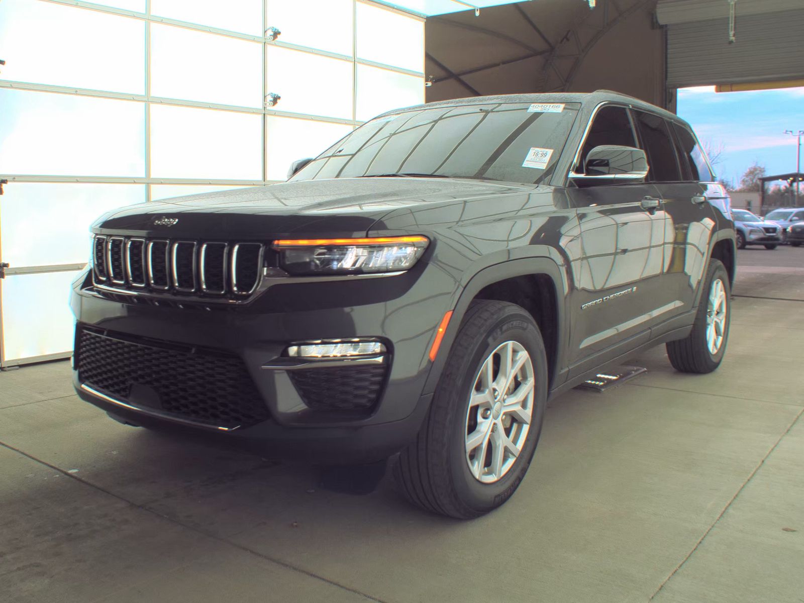 2022 Jeep Grand Cherokee Limited AWD