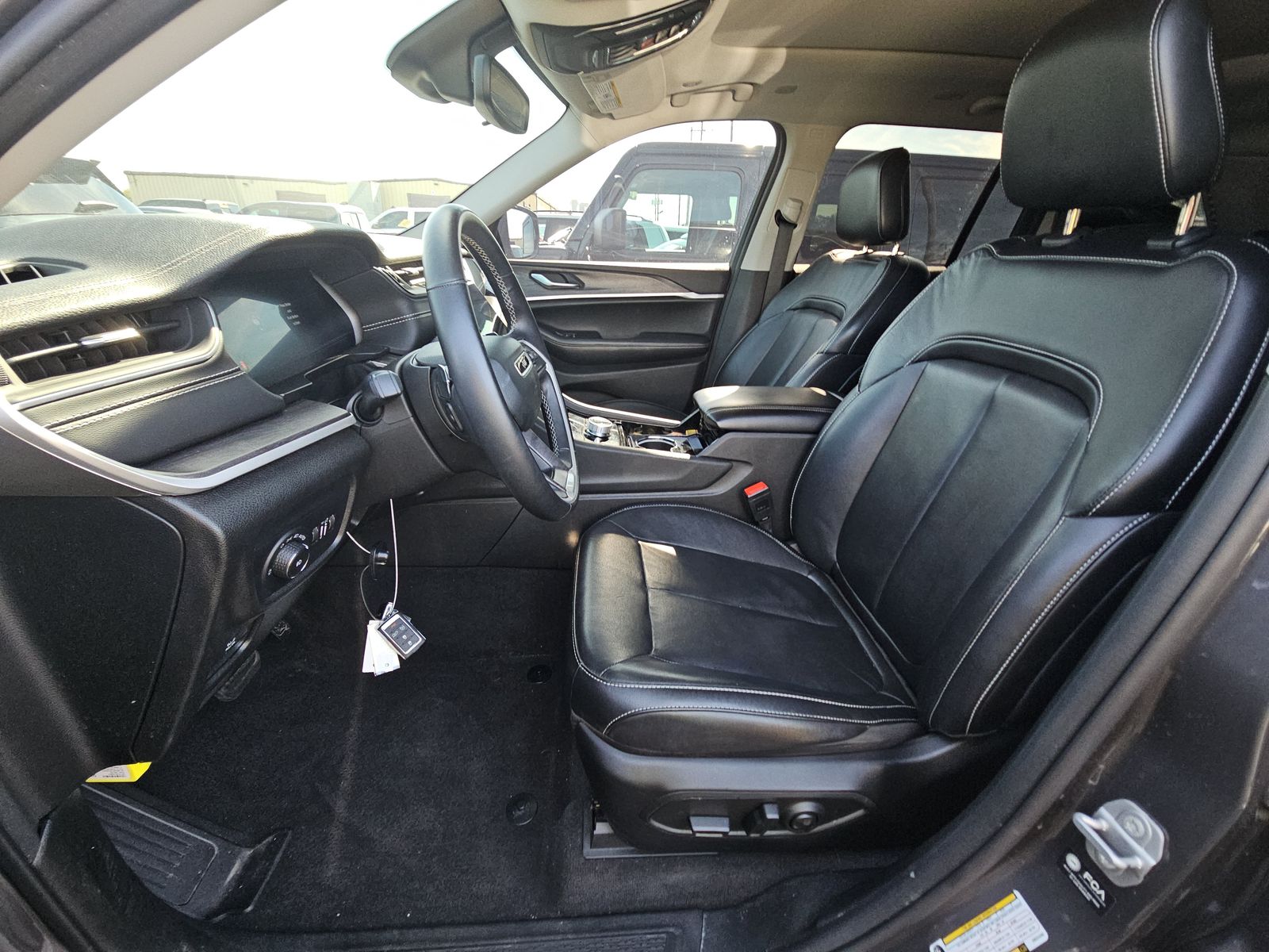 2022 Jeep Grand Cherokee Limited AWD