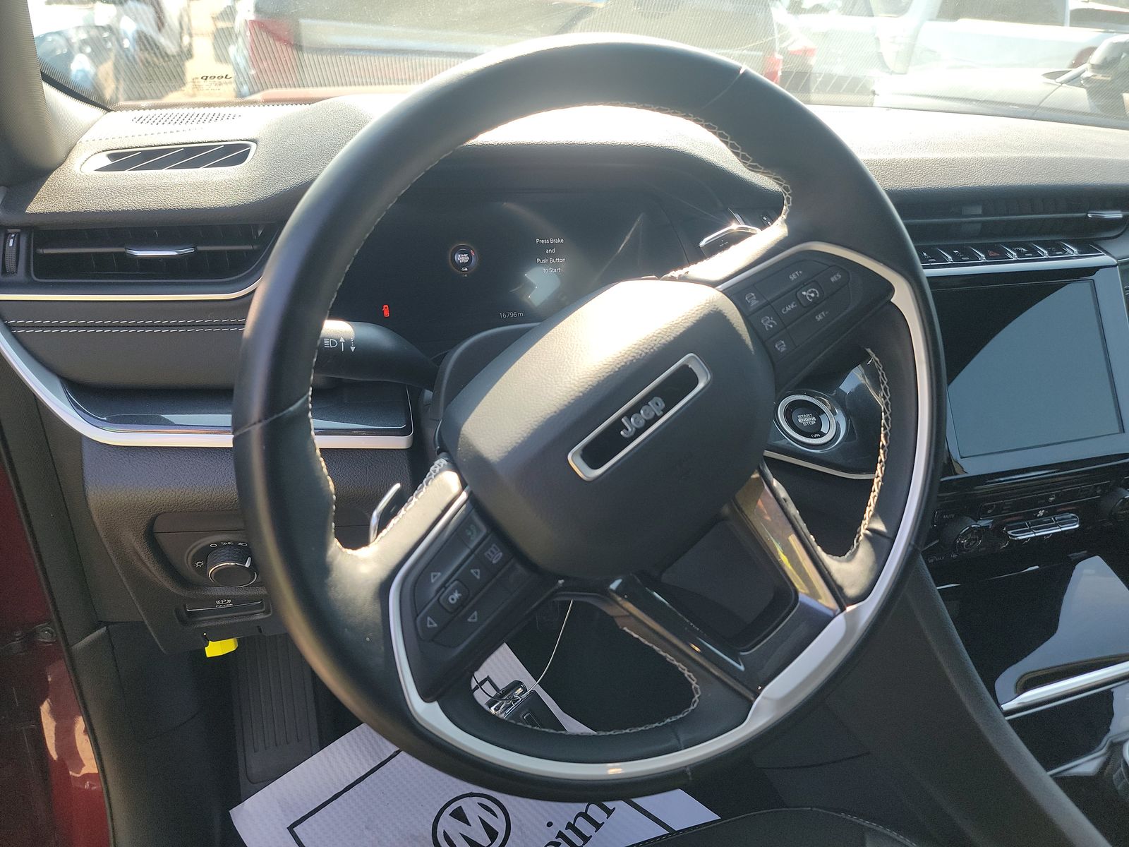 2022 Jeep Grand Cherokee Altitude AWD