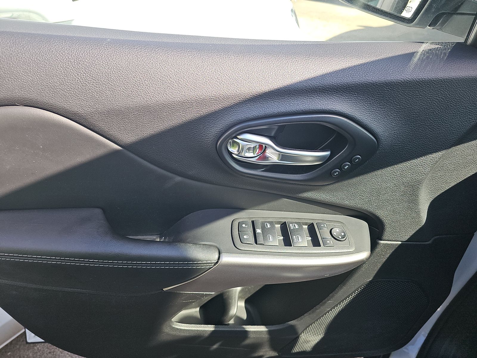 2022 Jeep Cherokee Limited AWD