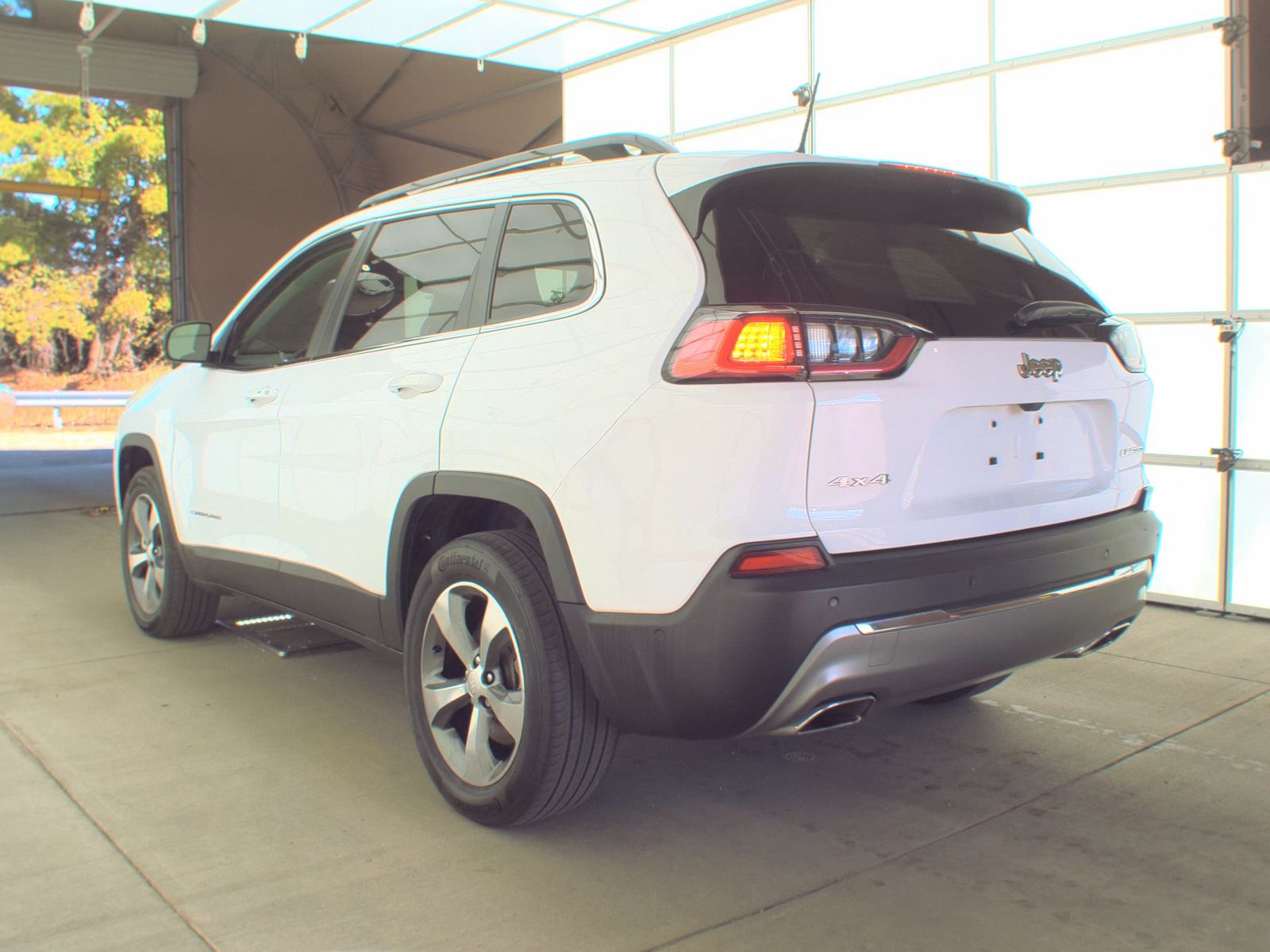 2022 Jeep Cherokee Limited AWD