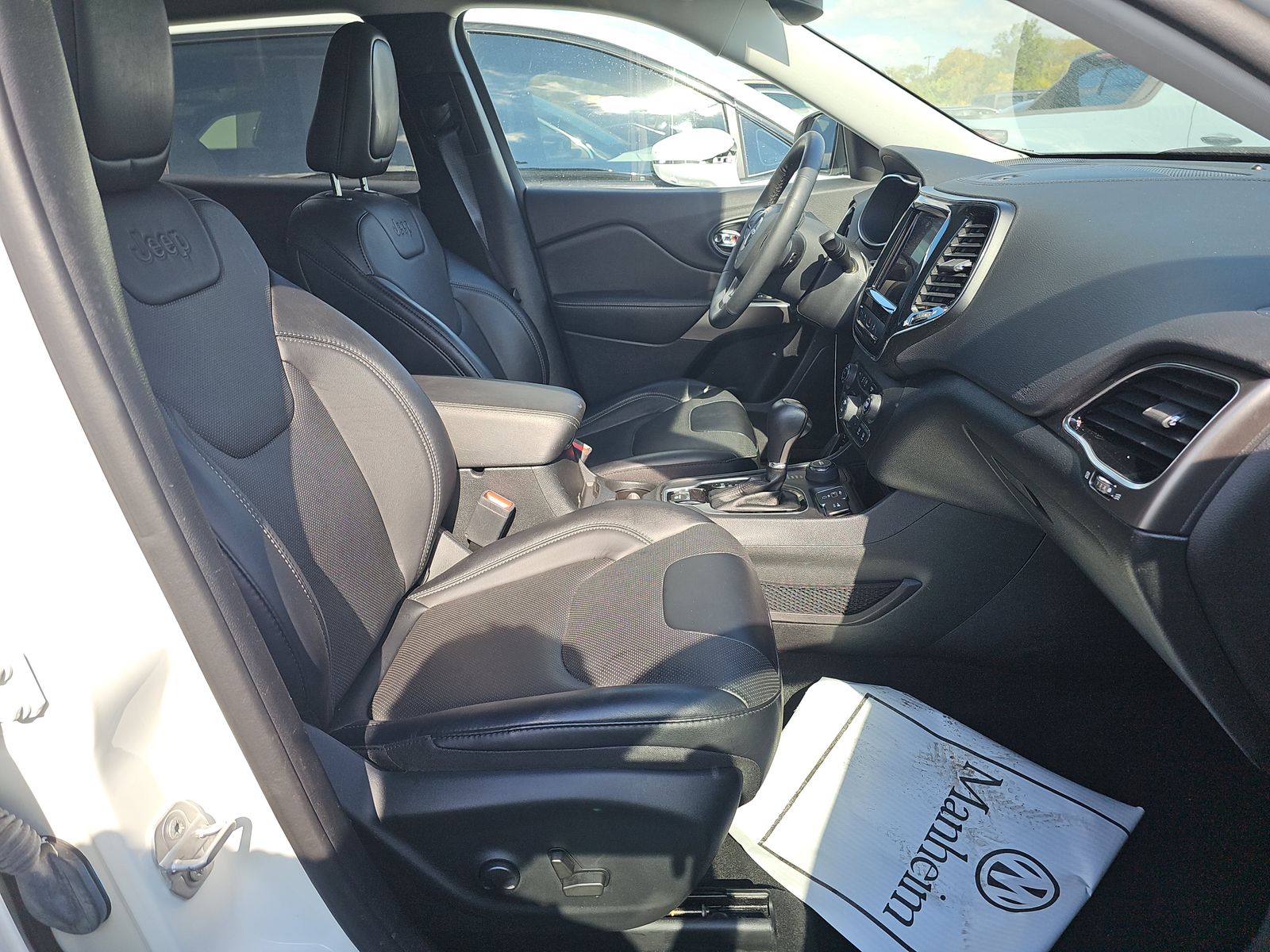 2022 Jeep Cherokee Limited AWD