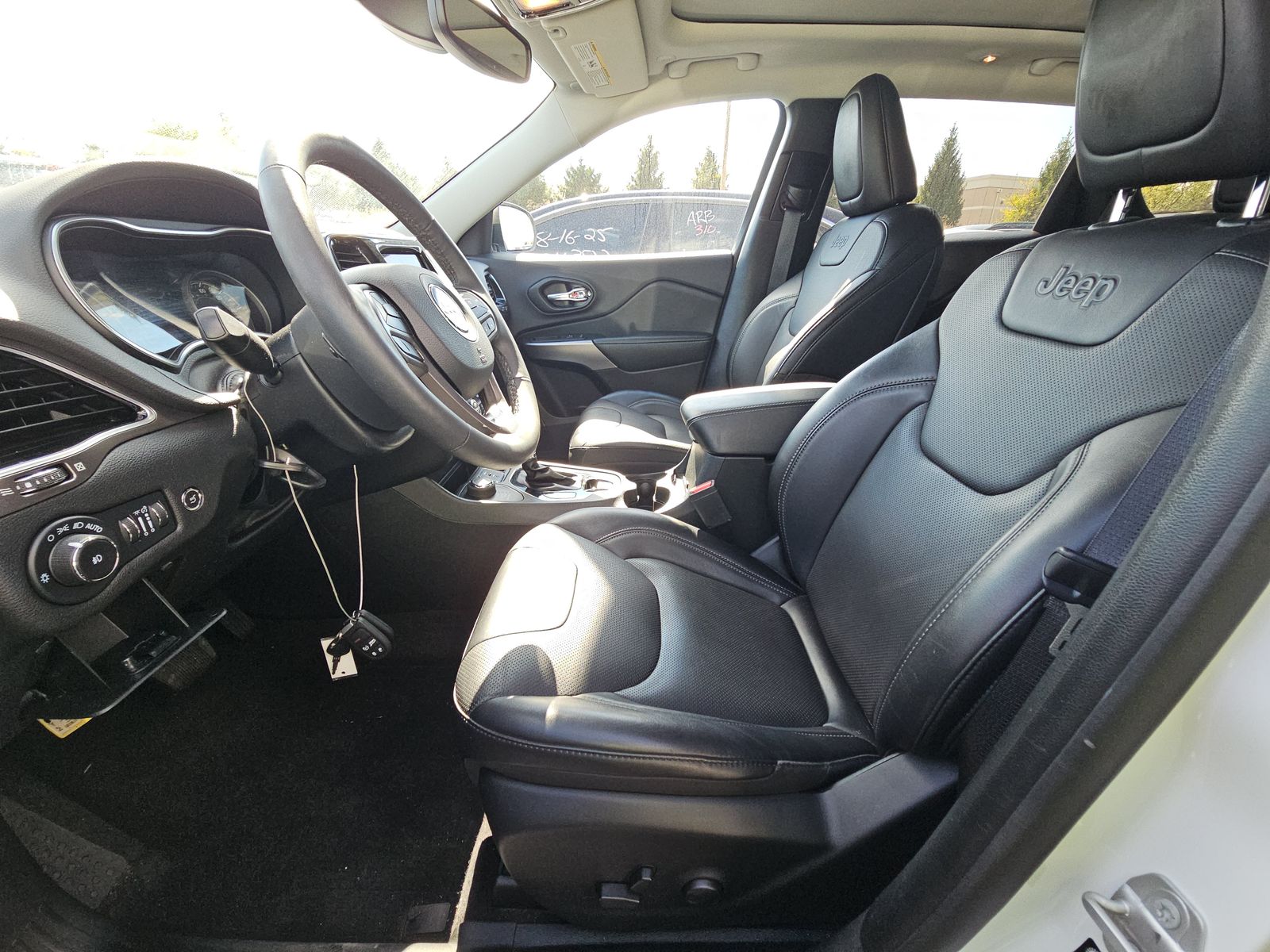 2022 Jeep Cherokee Limited AWD