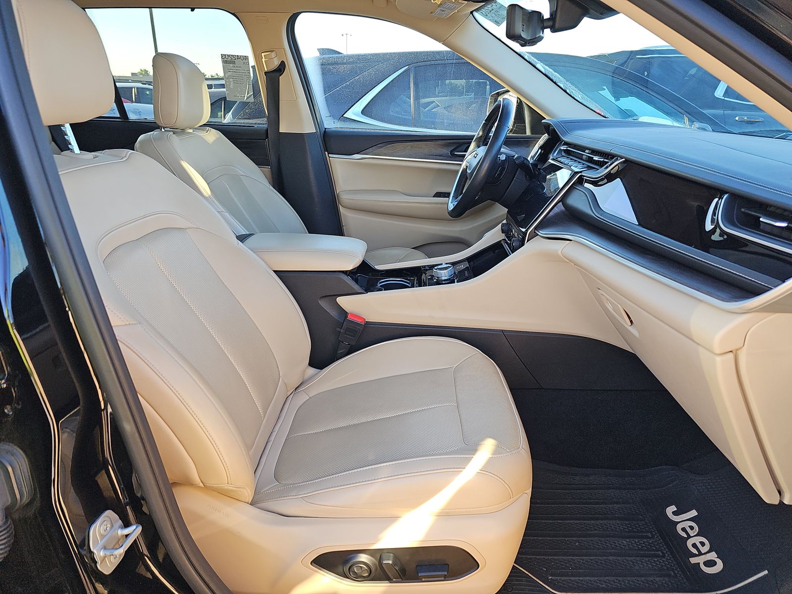 2022 Jeep Grand Cherokee Limited AWD