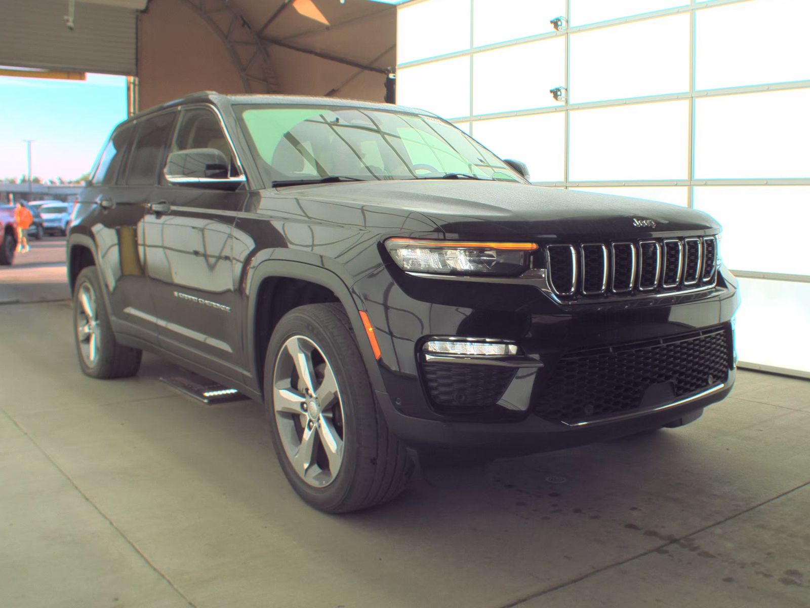2022 Jeep Grand Cherokee Limited AWD