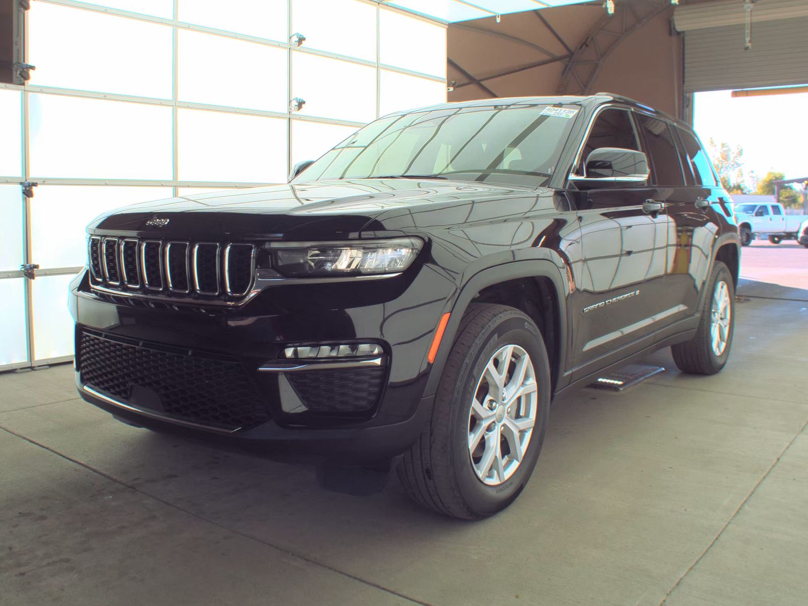 2022 Jeep Grand Cherokee Limited AWD