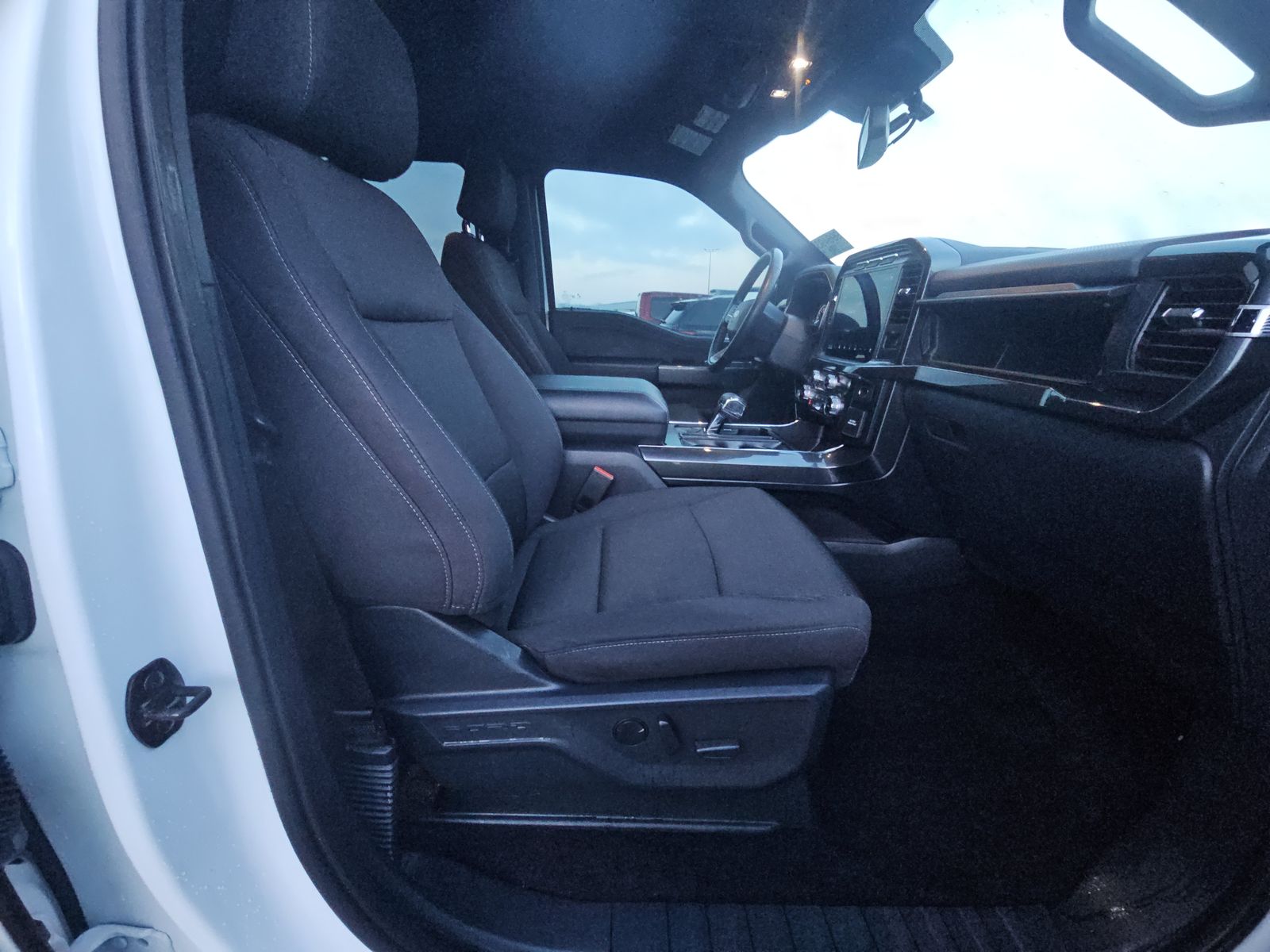 2022 Ford F-150 XLT AWD