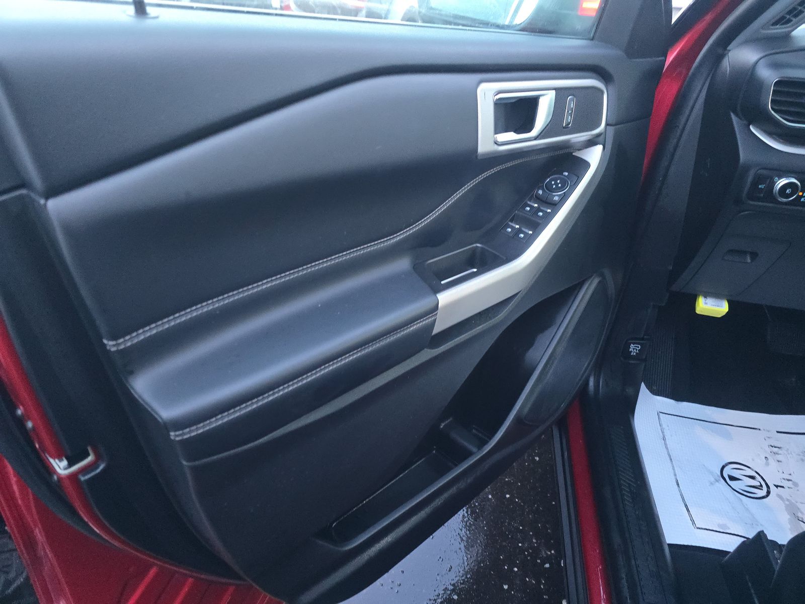 2022 Ford Explorer XLT AWD