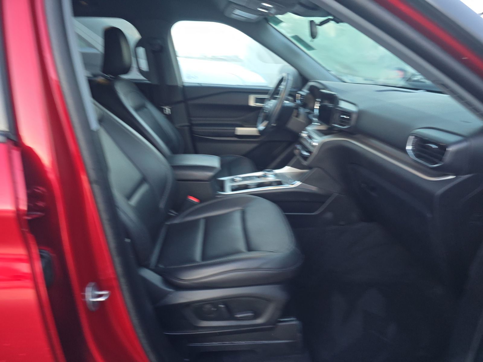 2022 Ford Explorer XLT AWD