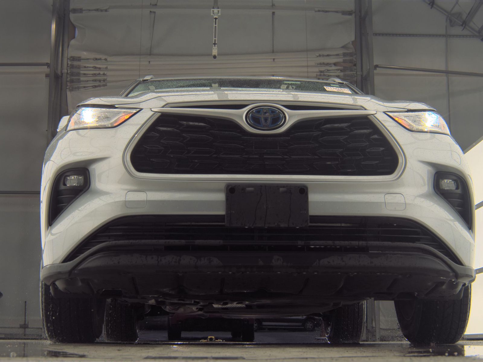 2023 Toyota Highlander Hybrid XLE AWD