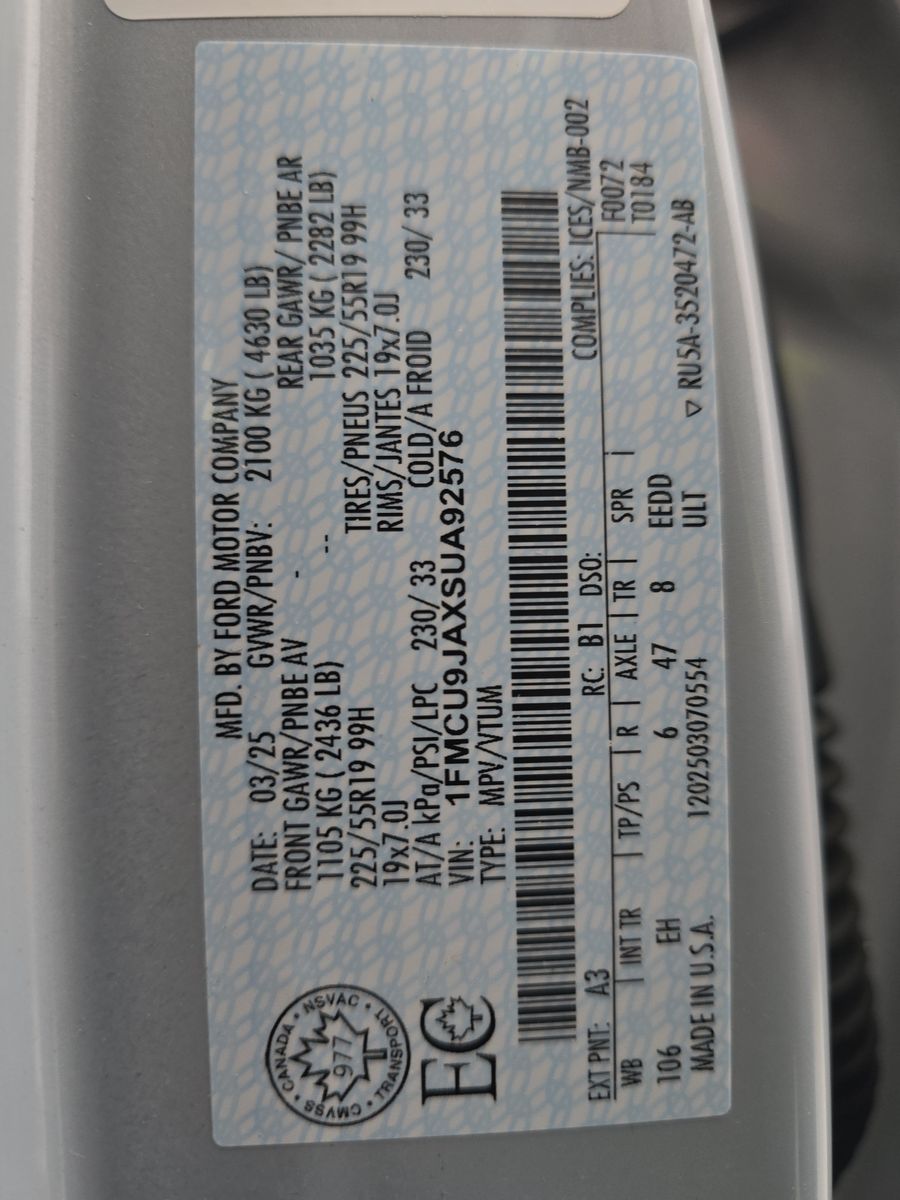 2025 Ford Escape Platinum AWD